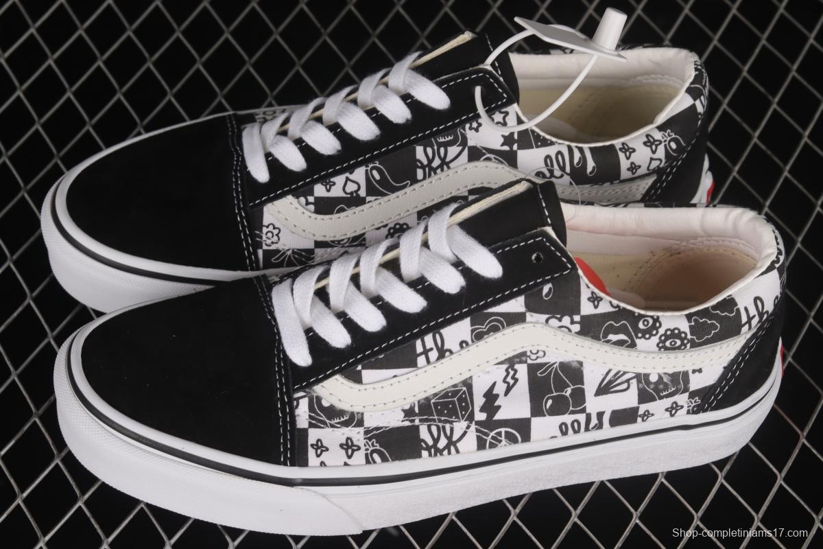 Vans Old Skool timeless classic plaid black and white graffiti print shoes VN0A7Q2J6U6