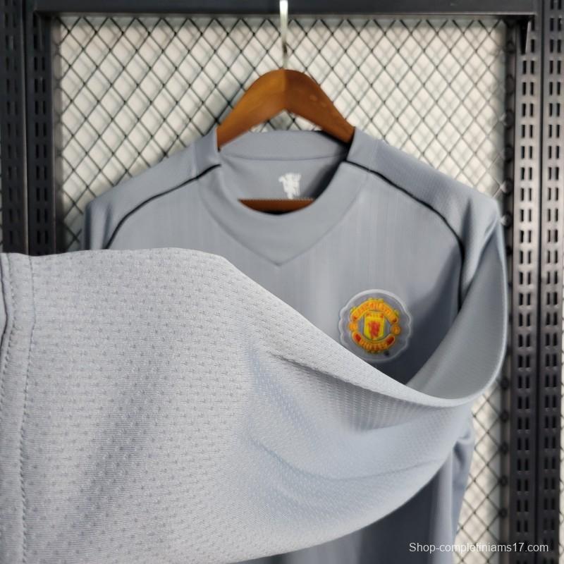 Retro 07-08 Manchester United Gray Goalkeeper Jersey