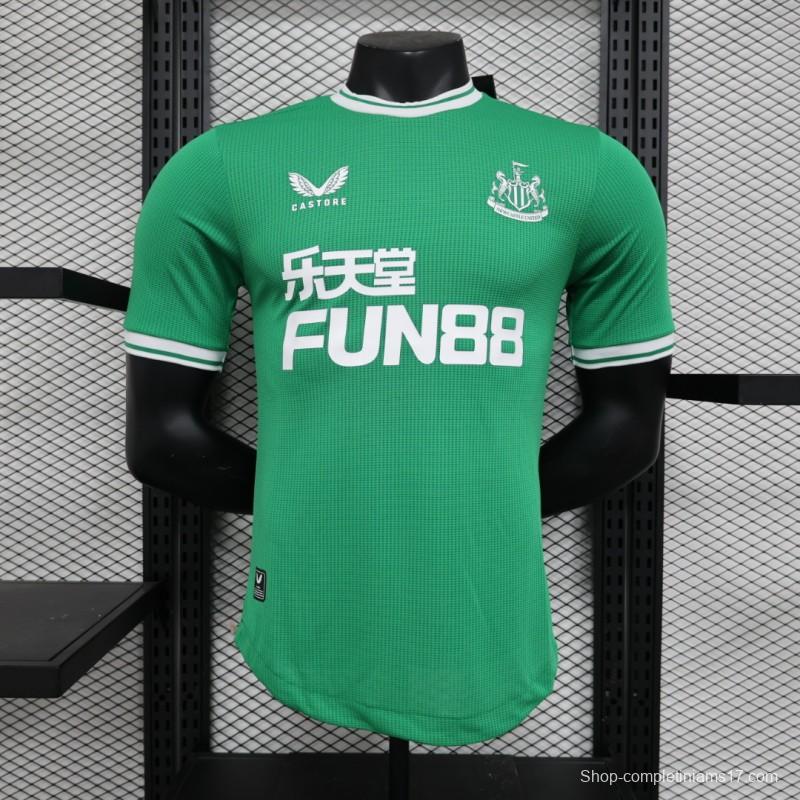 Player  Version 23/24 Newcastle United Away Green Jersey