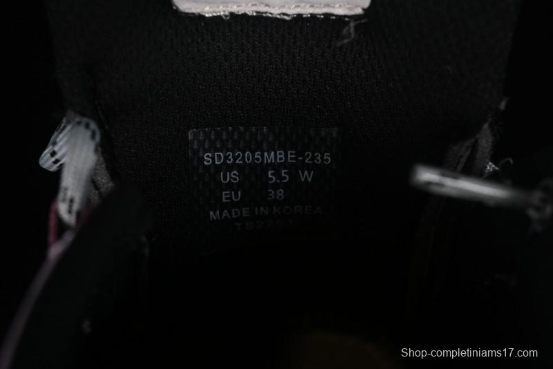 New Balance CRV CAP V2 Casual Sneakers with Flat Silhouette and Mesh Upper - SD3205BY2