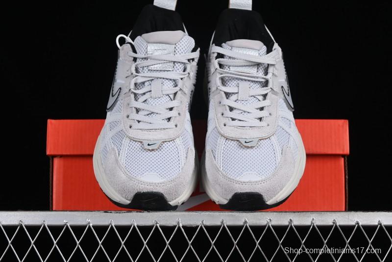 Nike Runtekk V2K Retro Low-Top Running Shoes with Cushlon Midsole and Distressed Effect - FN6703-002