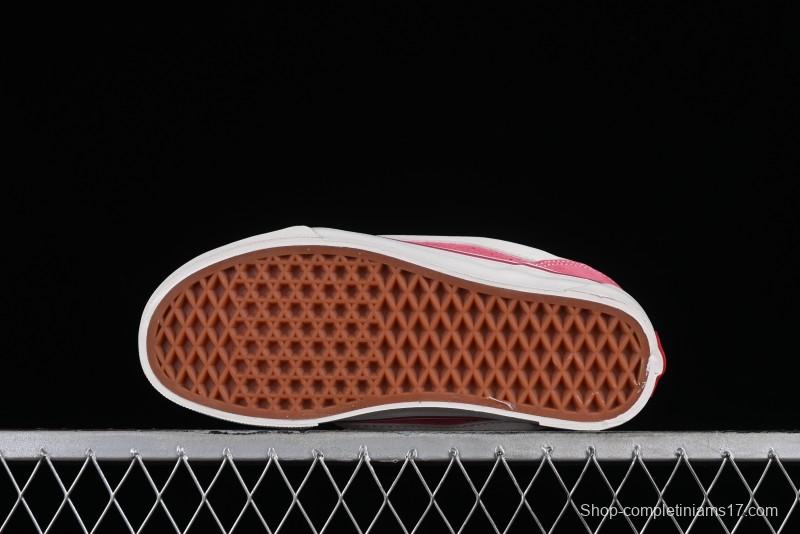 Vans Classics Knu Skool Retro Sneakers with Thick Tongue and Puffy Design - VN0009QCBJ1