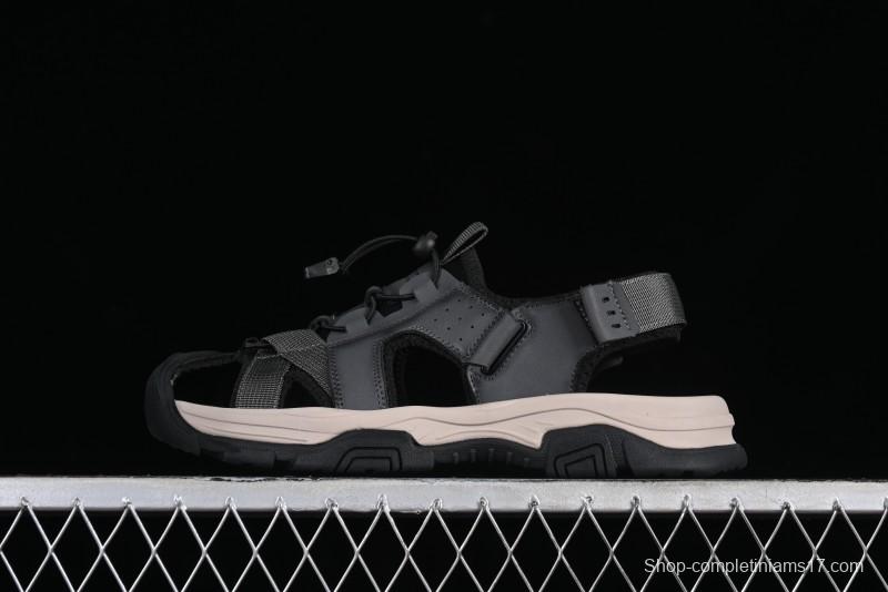 ECCO New Terrain Series Outdoor Closed-Toe Sandals Water Shoes with Breathable Design - 63890301002