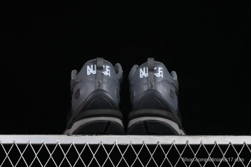 Nike Sacai VaporWaffle 3.0 Fashion-Forward Casual Sneakers - CV1363-105