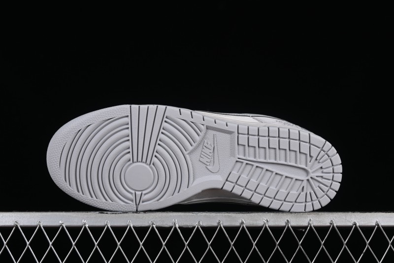 Nike Dunk Low The North Face CDG Collaboration - Light Grey Skateboarding Shoes - DQ1098-338