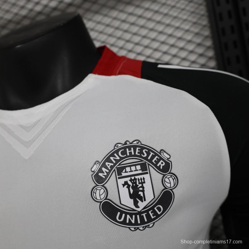 Player Version 24/25 Manchester United White Pre-Match Jersey