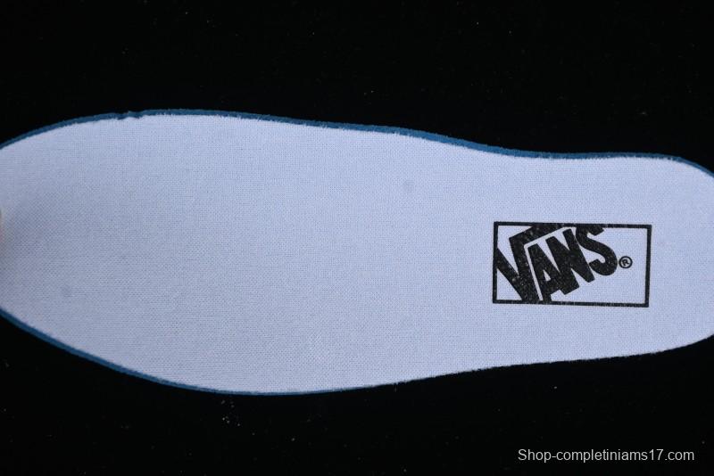 Vans Hylane Series Retro Sneakers with Iconic Side Stripe Design - VN000D269X1