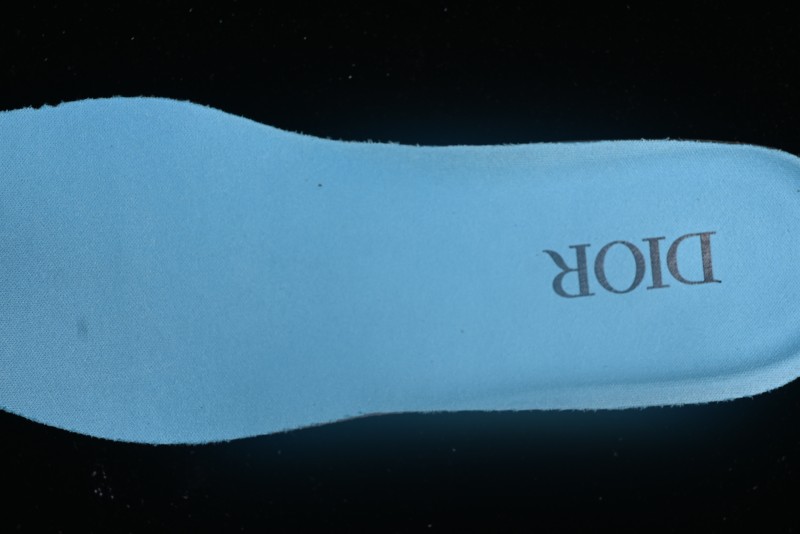 Dior B30 Sneakers with Reflective CD30 Logo and Lightweight Rubber Sole - CD30