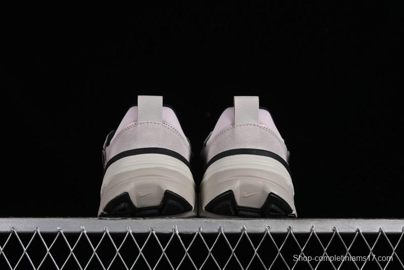 Nike Runtekk Run V2K Low-Top Retro Running Shoes with Cushlon Midsole and Anti-Slip Design - FN6703-001