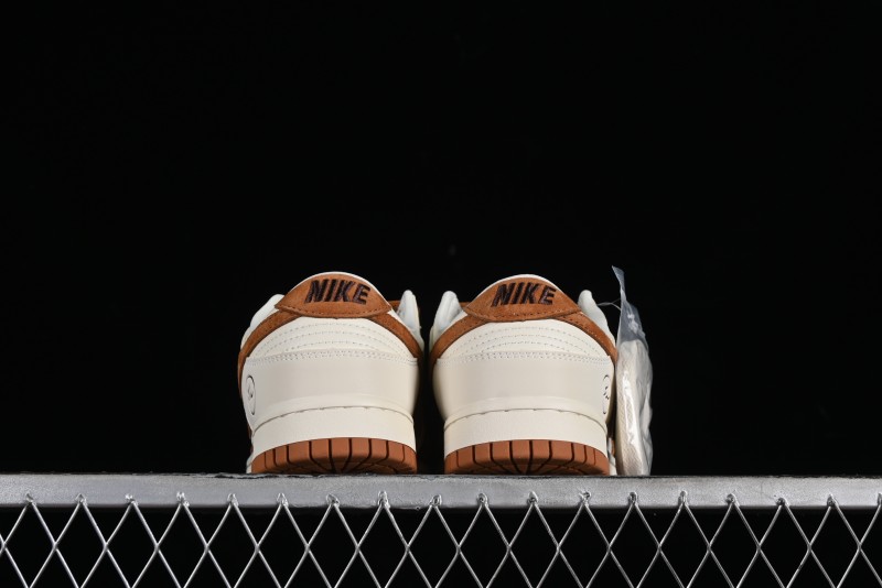 Nike SB Dunk Low Lightning Collaboration - Beige Brown Colorway with Small Brown Swoosh Anniversary High-End Custom Low-Top Casual Skate Shoes - XD1688-031