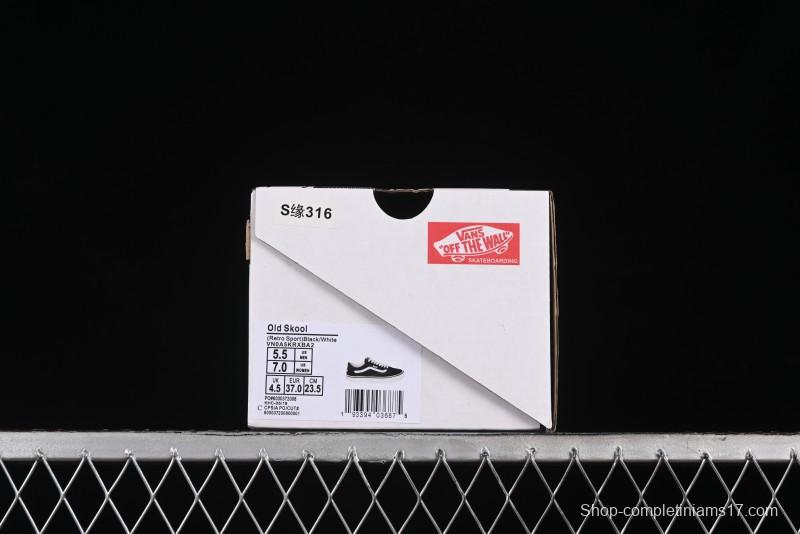 Vans Old Skool Low-Top Retro Skate Shoes in Black & White - VN0A5KRXBA2