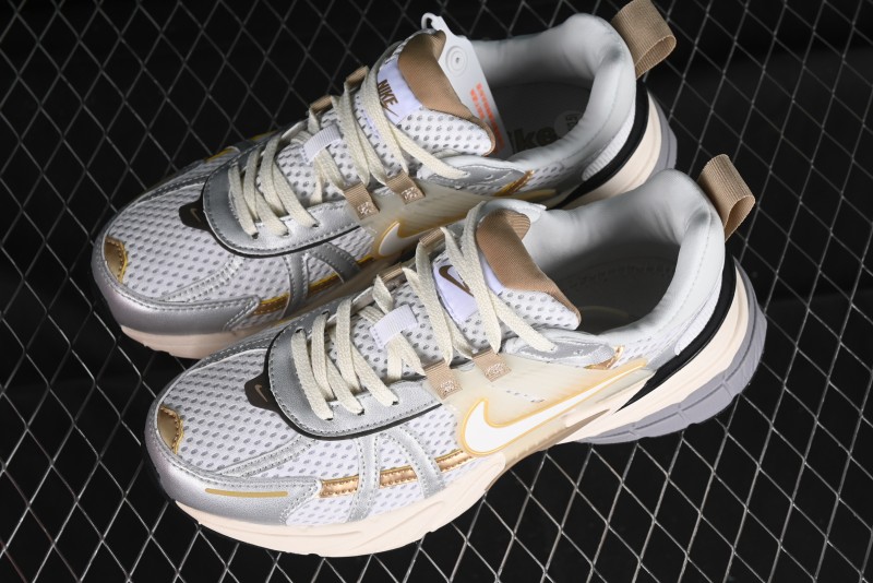 Nike V2K Runtekk 3XL Retro Low-Top Running Shoes with Shock Absorption and Anti-Slip Design - HJ7245-100
