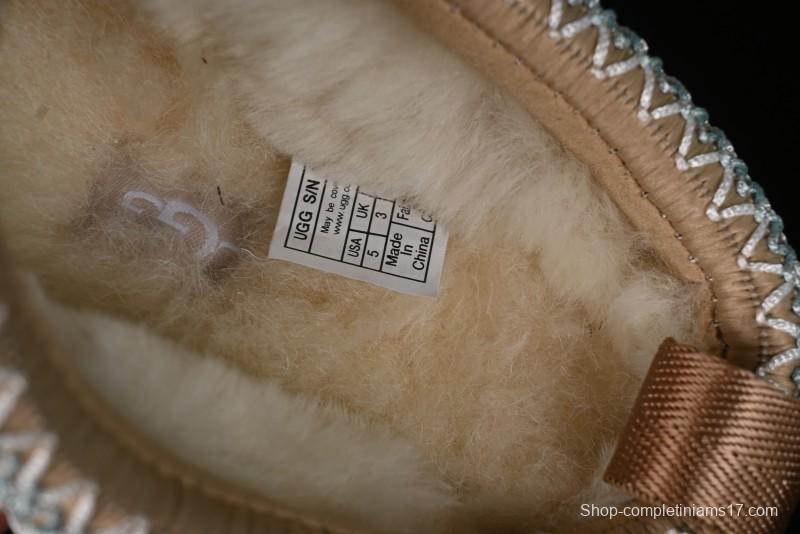 UGG Tazz 5cm Classic Platform Snow Boots with TREADLITE Outsole - 1122553