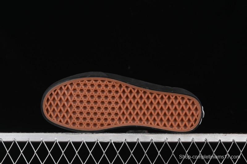 Vans Knu Skool High Street American Retro Canvas Skate Shoes in Black Red - VN0009BCRTU