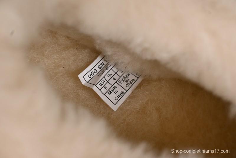 UGG Dakota 5CM Classic Wool Snow Boots with TREADLITE Technology - 1134813