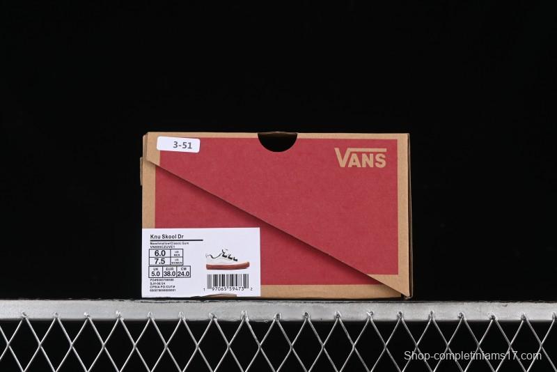 Vans Classics Knu Skool Retro Sneakers with Enlarged Toe and Thickened Tongue - VN000CZUVE1