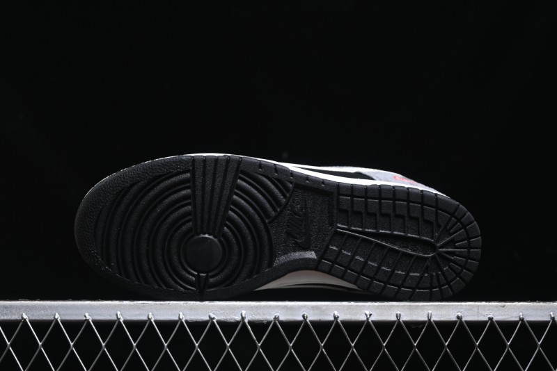 Nike SB Dunk Low Supreme Collaboration - Carbon Black Grey Pig Anniversary High-End Custom Low-Top Casual Skate Shoes - XX3186-206