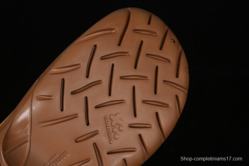 Bottega Veneta Snap Round Toe Slip-On Ankle Snow Boots - 578321