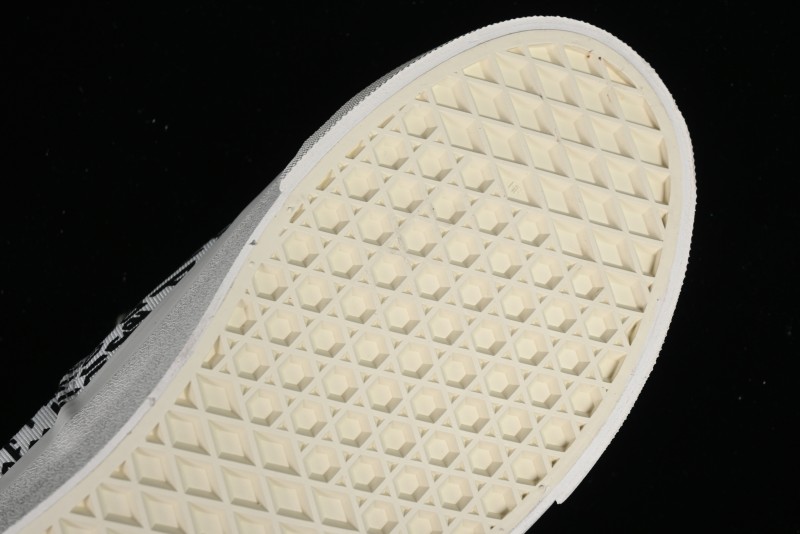 Fear Of God x Vans Era 95 Reissue Low-Top Skate Shoes - VN0A2XRYML6