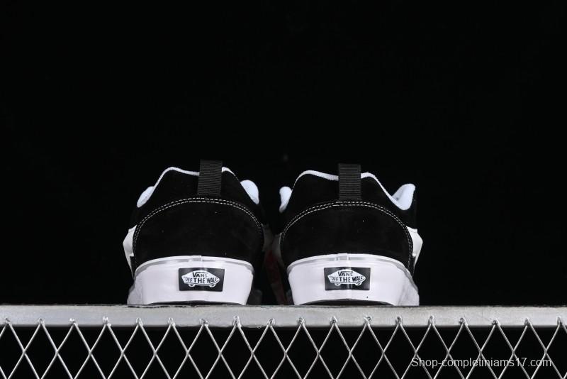 Vans Classics Knu Skool Retro Sneakers in Black & White - VN0AUAK375
