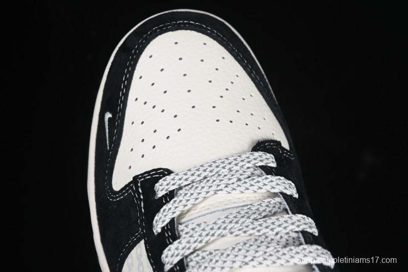 Nike SB Dunk Low The North Face Collaboration Anniversary Edition Custom Sneakers - DM6868-043