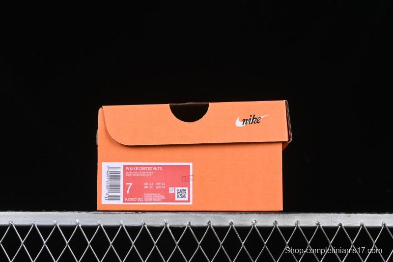 Nike Classic Cortez Leather Retro Running Shoes - FJ2530-001