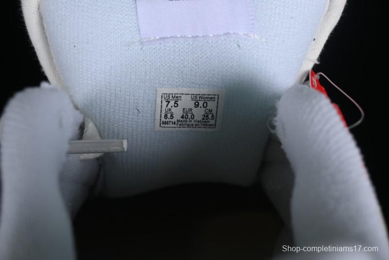 Vans Classics Knu Skool Retro Sneakers with Enlarged Toe and Thickened Tongue - VN009QCBDS