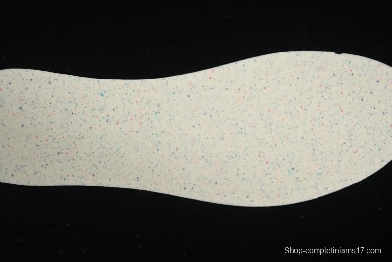 Nike Air Max Dn8 Running Shoes with Dynamic Air Cushion Technology - FQ7860-103