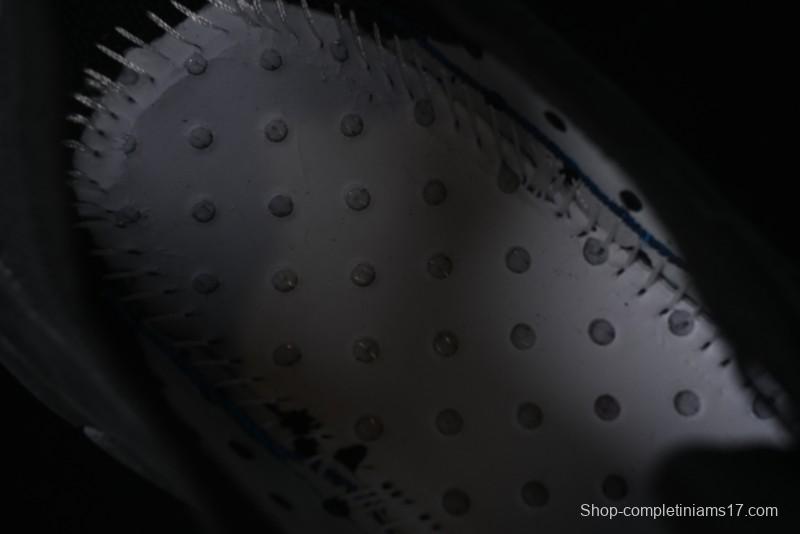 Mammut Hueco Knit II Low Hiking Shoes with Cushioning Anti-Slip and Durability - 42908