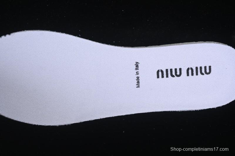 Miu Miu Suede Round Toe Lace-Up Low Top Women's Casual Shoes - 99D4