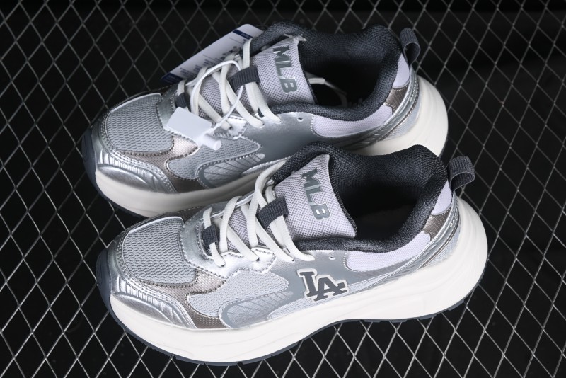 New York Yankees MLB Speed Runner Height-Increasing Platform Sneakers - 3ARNA065N07GRL