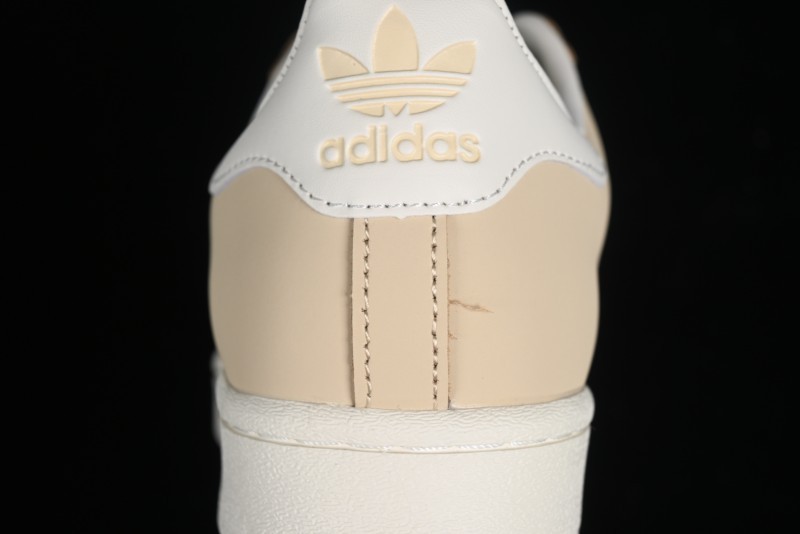 Adidas Originals Superstar Casual Sneakers with Shell Toe Design - IE3039