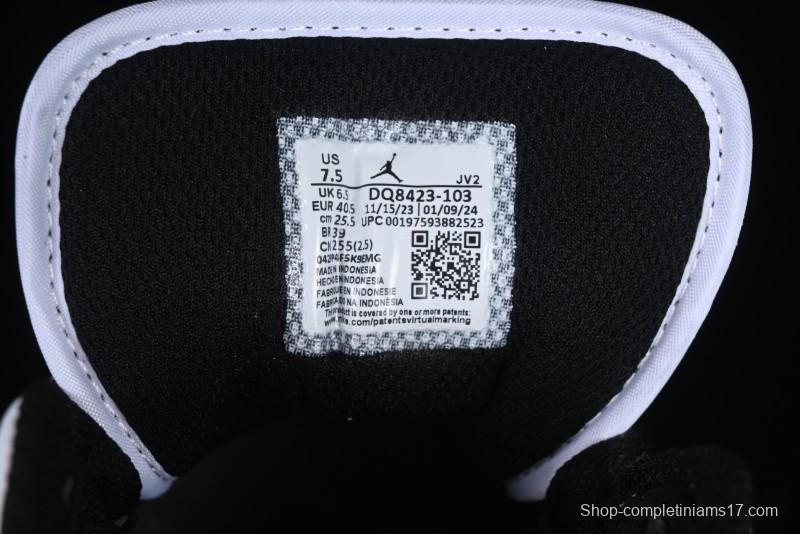 Nike Air Jordan 1 Mid AJ1 Basketball Shoes in Black White Silver - DQ8423-103