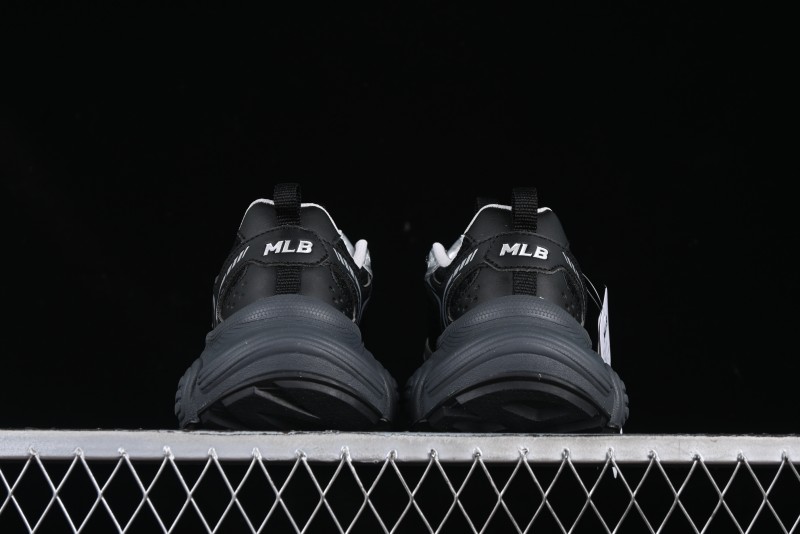 New York Yankees MLB Winner Chunky Height Increasing Thick Sole Running Shoes - 3ASHWD15N50BKS