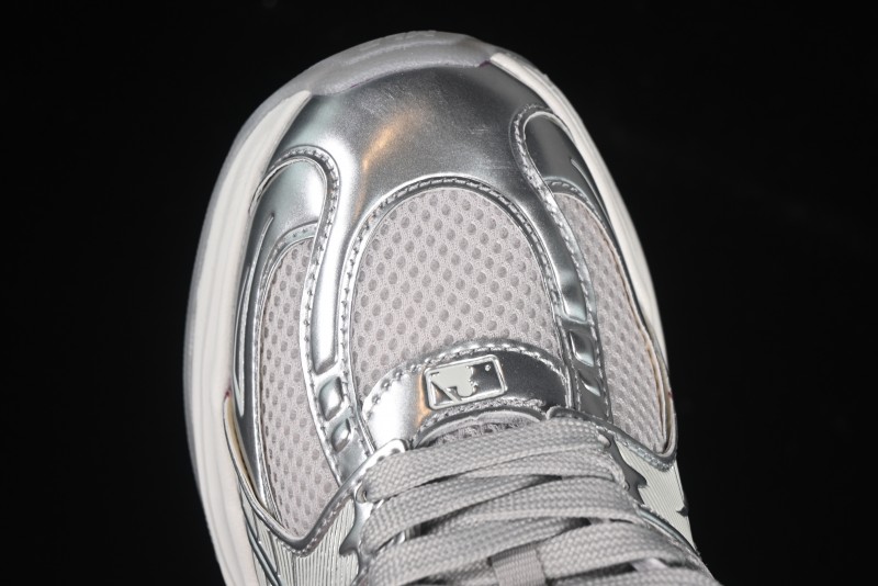 New York Yankees MLB XLG Chunky Platform Sneakers - 3ASHW045N50SIS