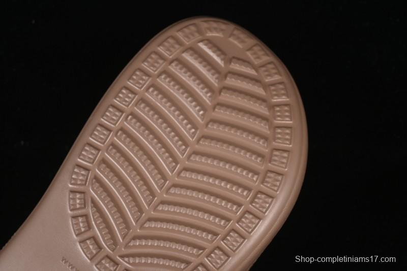 Crocs Classic Puff Two-Way Summer Sandals with Ventilation Holes - B.D4