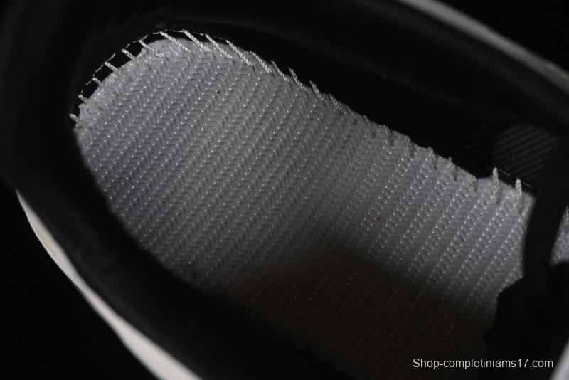 Stone Island Grime Panelled Low-Top Lifestyle Sneakers - 79FWS0303