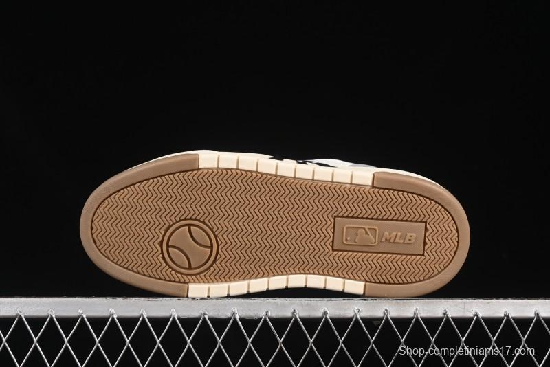 New York Yankees Chunky Liner Mid Denim Monogram Platform Sandals - 3ASXCA12N50IVS