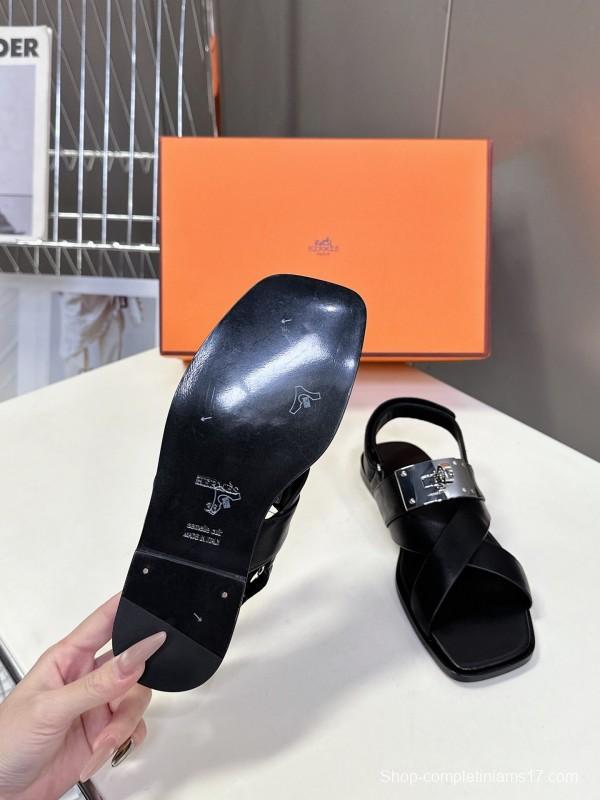 2025 Women Hermès Black Leather Sandals Metal Buckle KFY00300