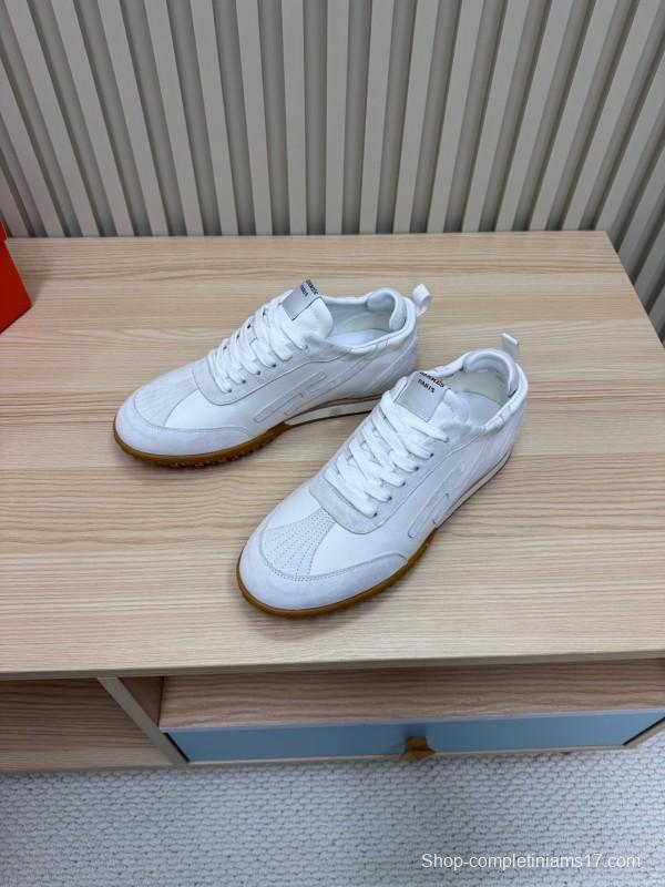 2025 Unisex Hermès White Suede Down Fabric Sneakers KFY00300