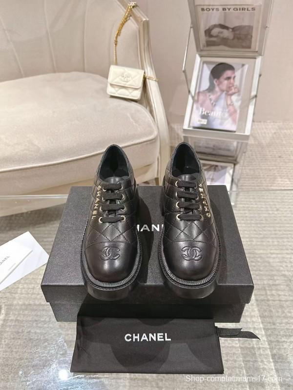 2025 Women Chanel Black Leather Oxford Lace-up B2599