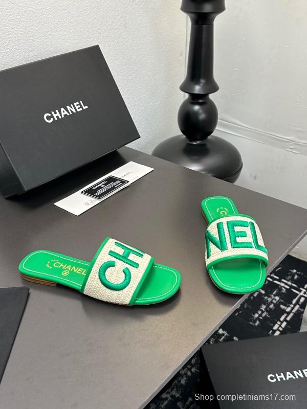 2025 Women Chanel Green Canvas Slippers