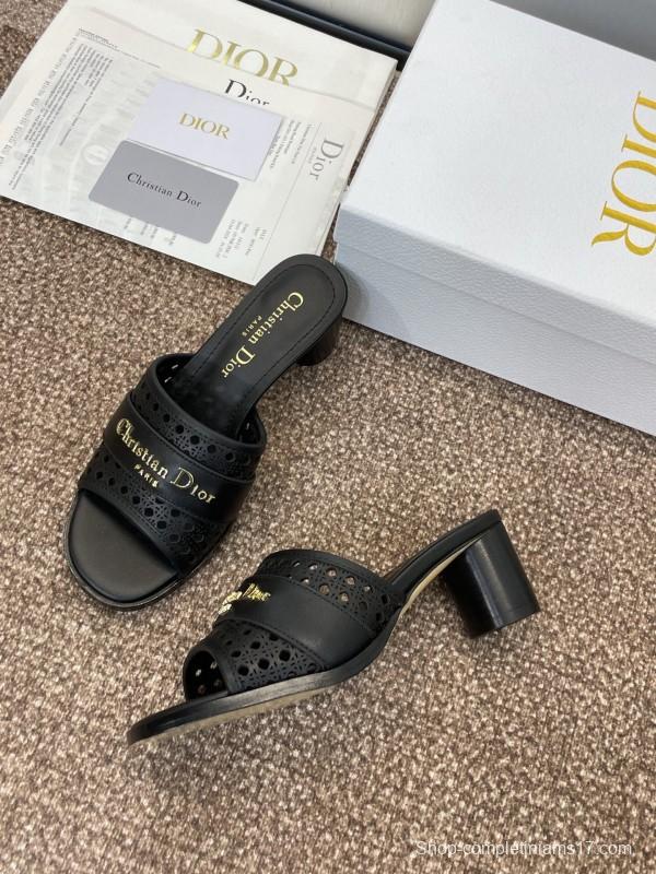 2025 Women Dior Black Leather Slippers KFY00310