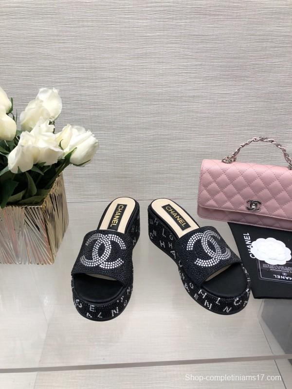 2025 Women Chanel Black Fabric Rhinestone Slippers LY00320