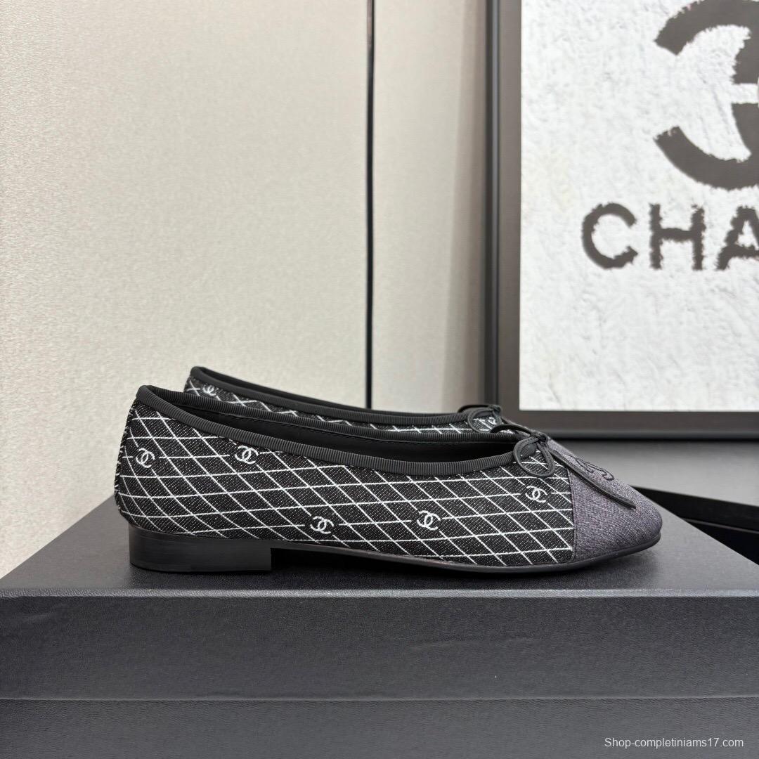2025 Women Chanel Black Grey Fabric Leather Ballet Flat LY00360