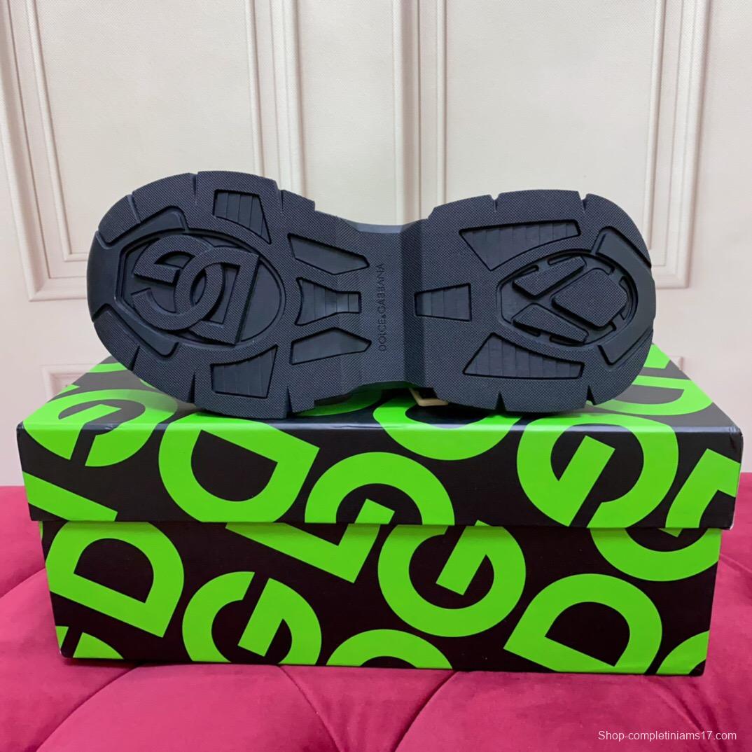 2025 Unisex Dolce & Gabbana Black Beige Leather Sneakers DG LY00340