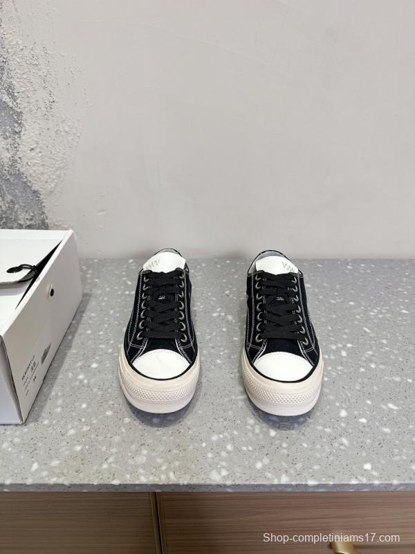 2025 Unisex VISVIM Black Canvas Sneakers KFY00260