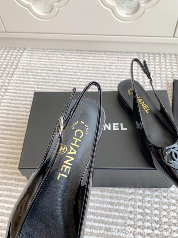 2025 Women Chanel Black Patent Leather Slingback Pumps KFY00300