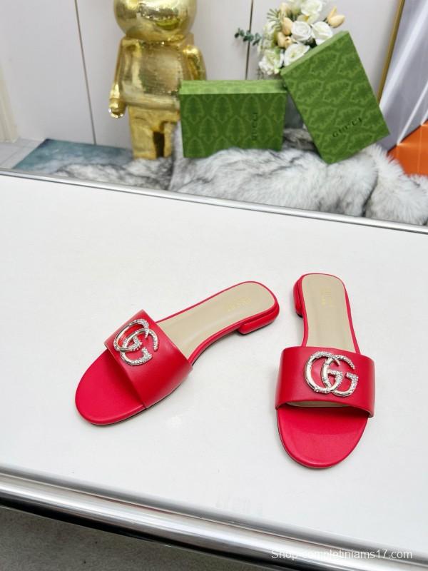 2025 Gucci Red Leather Slippers GG Ornament MJ00190