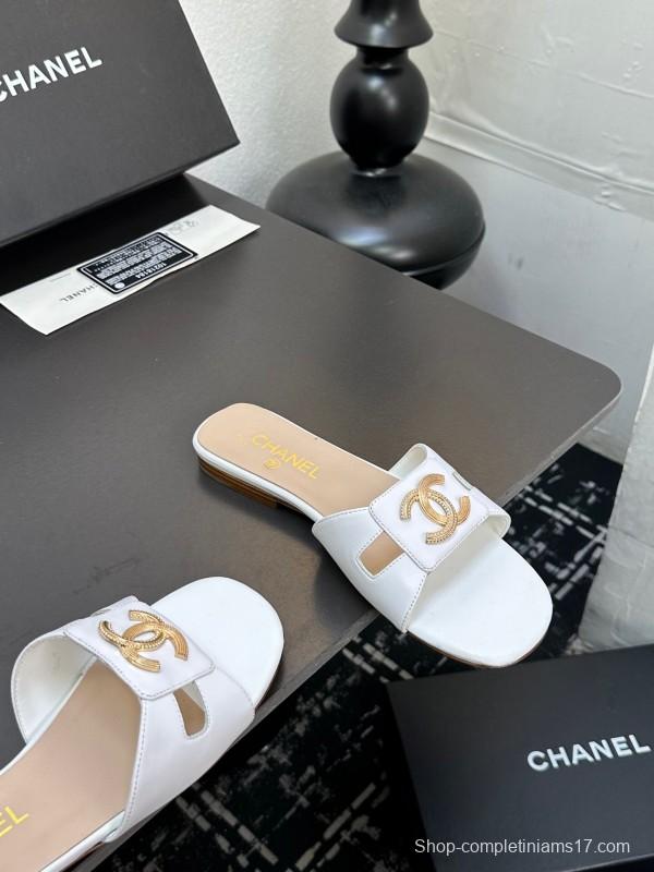 2025 Women Chanel White Leather Slippers
